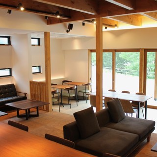 Slow Living Riverside_1