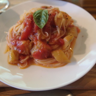 カフェ ハチス_1