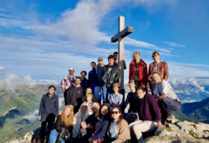 You are here 2024: The Charming Team at the Top