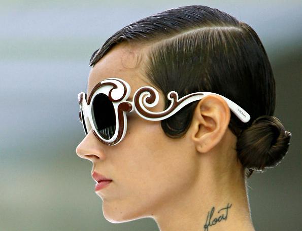 milan_accessories_prada