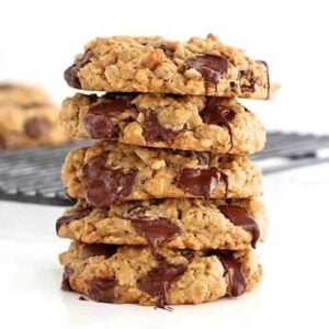 Flourless Oatmeal Chocolate Chip Cookies