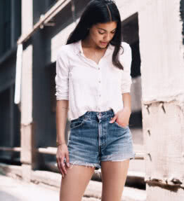 woman-in-casual-style The Perfect Jean Shorts
