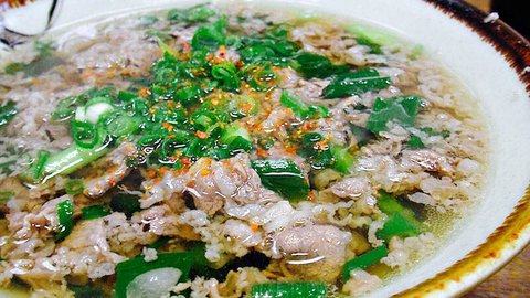 人間、本当に美味しいと黙る。大阪のソウルフード「肉吸い」 人間、本当に美味しいと黙る。大阪のソウルフード「肉吸い」