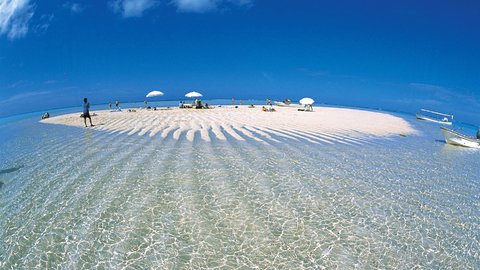 奇跡の絶景No.1が決定! 夏に見たい日本の絶景ランキングTOP10 奇跡の絶景No.1が決定! 夏に見たい日本の絶景ランキングTOP10