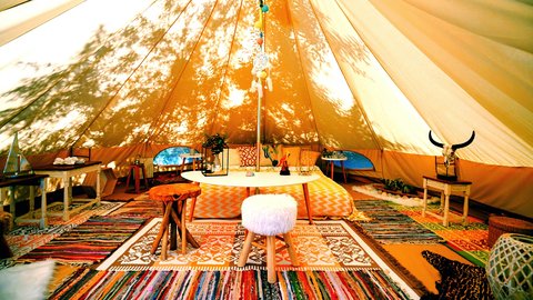 手ぶらで行ける贅沢キャンプ。日本の有名グランピングスポット5選 手ぶらで行ける贅沢キャンプ。日本の有名グランピングスポット5選