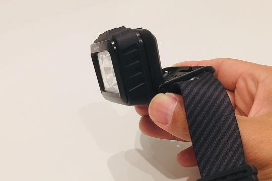 ZX-160を下に向ける