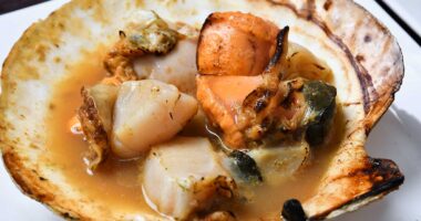 海鮮丼 まるきた 2号店