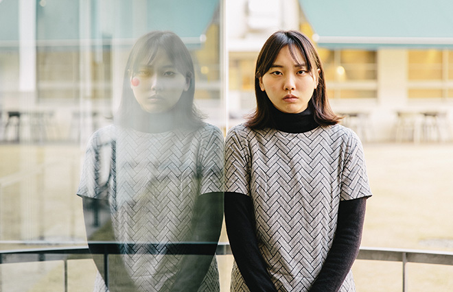 日々の小さな「ムカつき」がアイデアの種に。彼女が「無駄づくり」を続ける理由