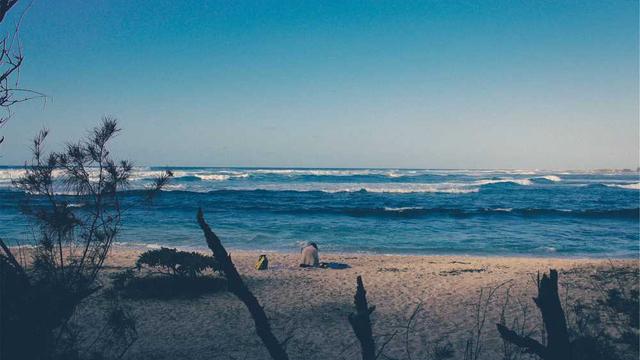 De-engineered encompassing framework