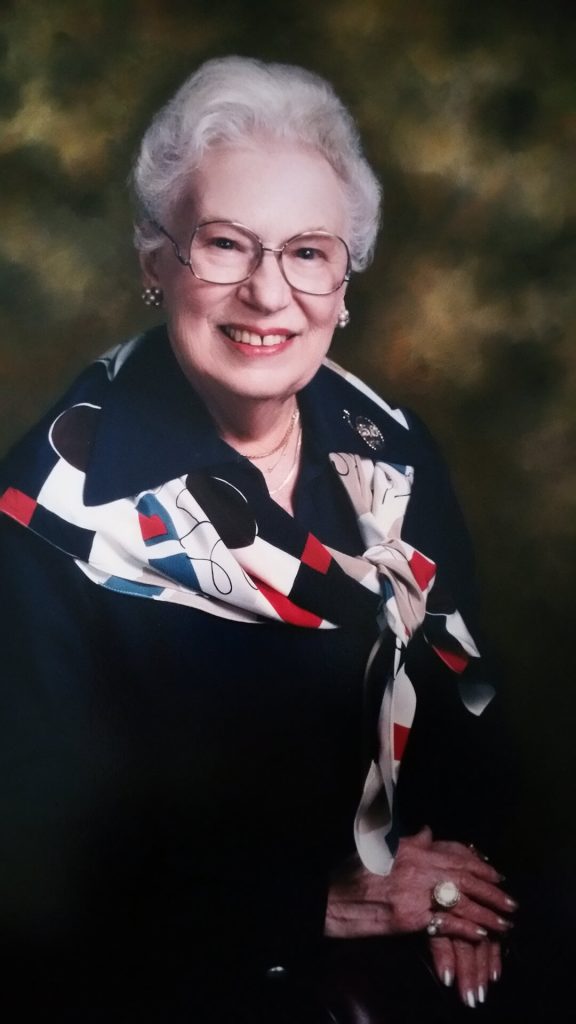 Portrait Photo of Anne Craig Brossman