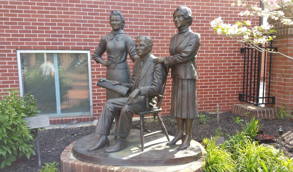 Statue of Anne (L), William F., Betha (R) Craig Brossman