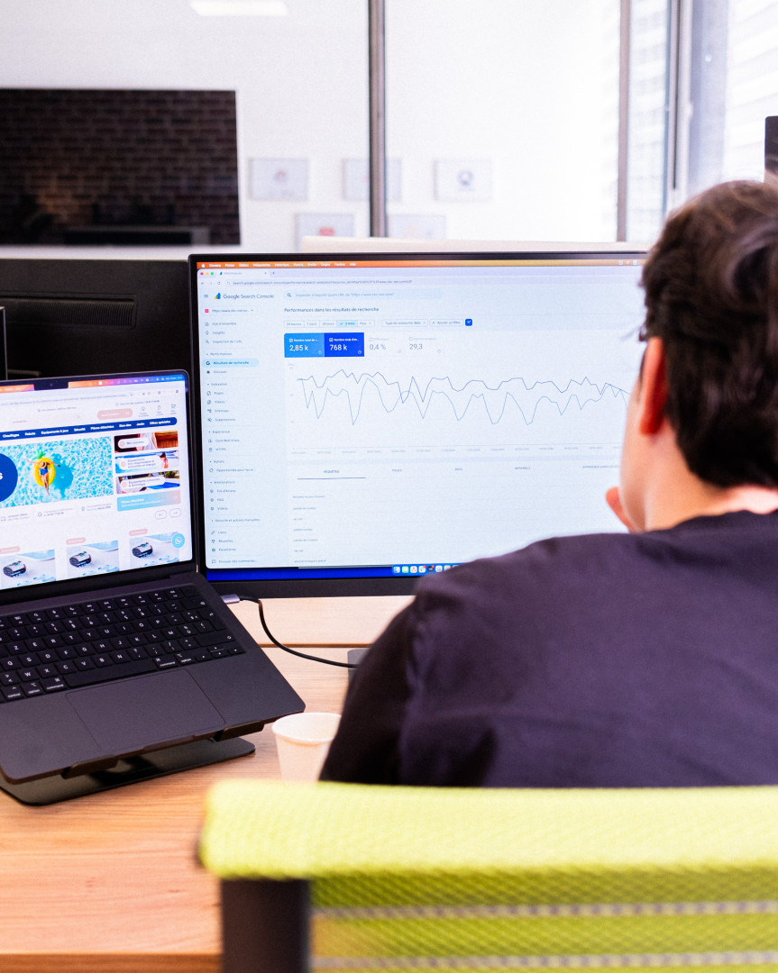 SEO Google Ads reseaux sociaux agence web Cannes
