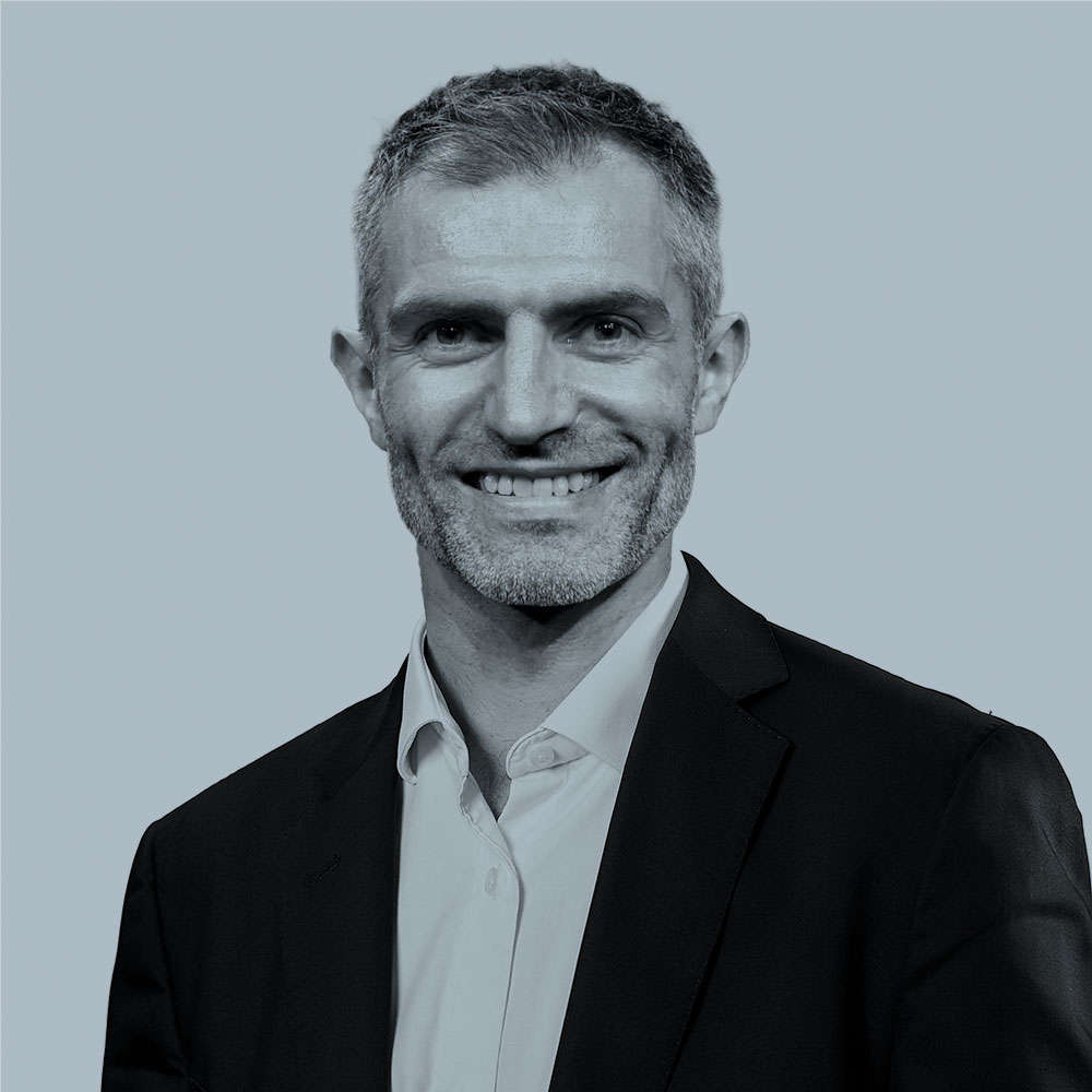 Aaron HUGHES