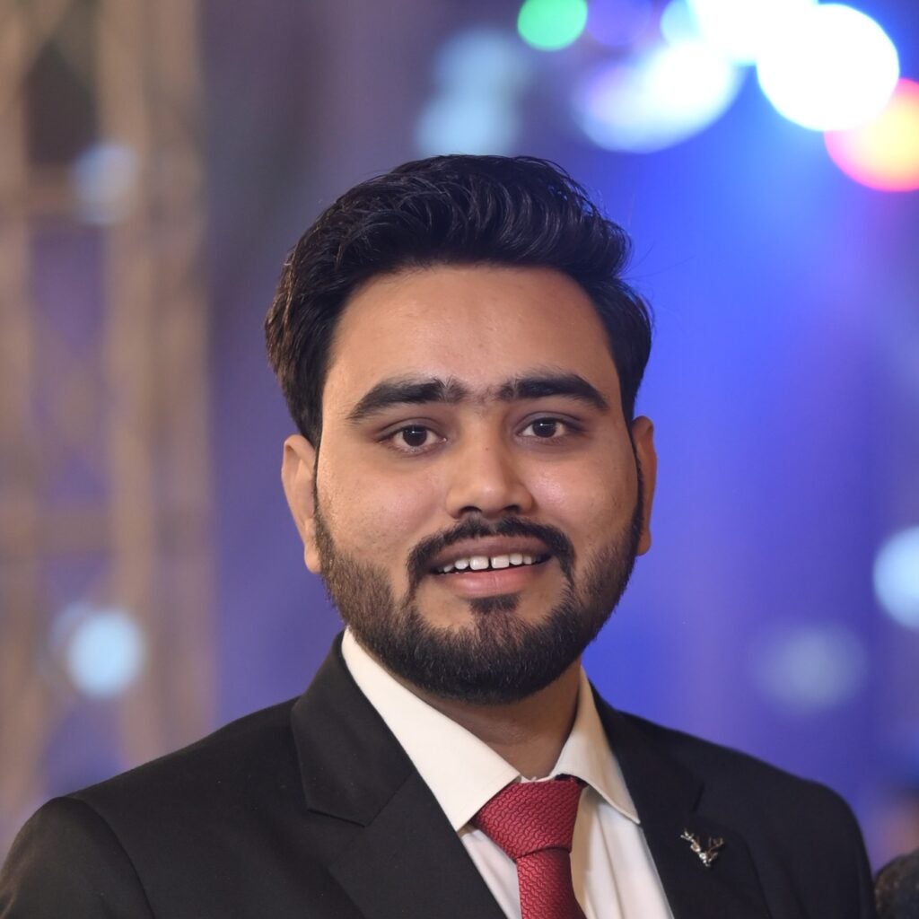 - Headshot Sarthak Varshney Headshot Sarthak Varshney