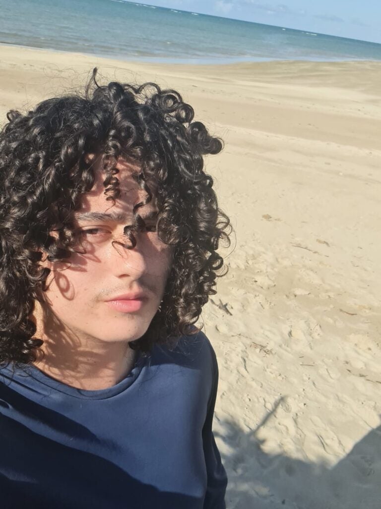 - me Gustavo Oliveira 1 me Gustavo Oliveira 1