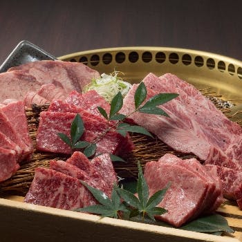 やき肉 かのや 料理