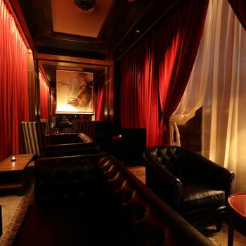 YAKINIKU FUTAGO 17th St. 店内