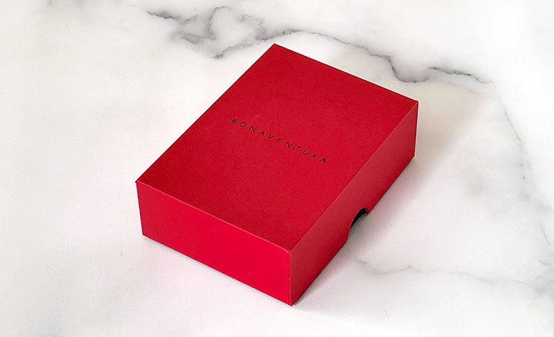 ボナベンチュラ スモール ウォレット シュリンクレザー レビュー ケース 箱