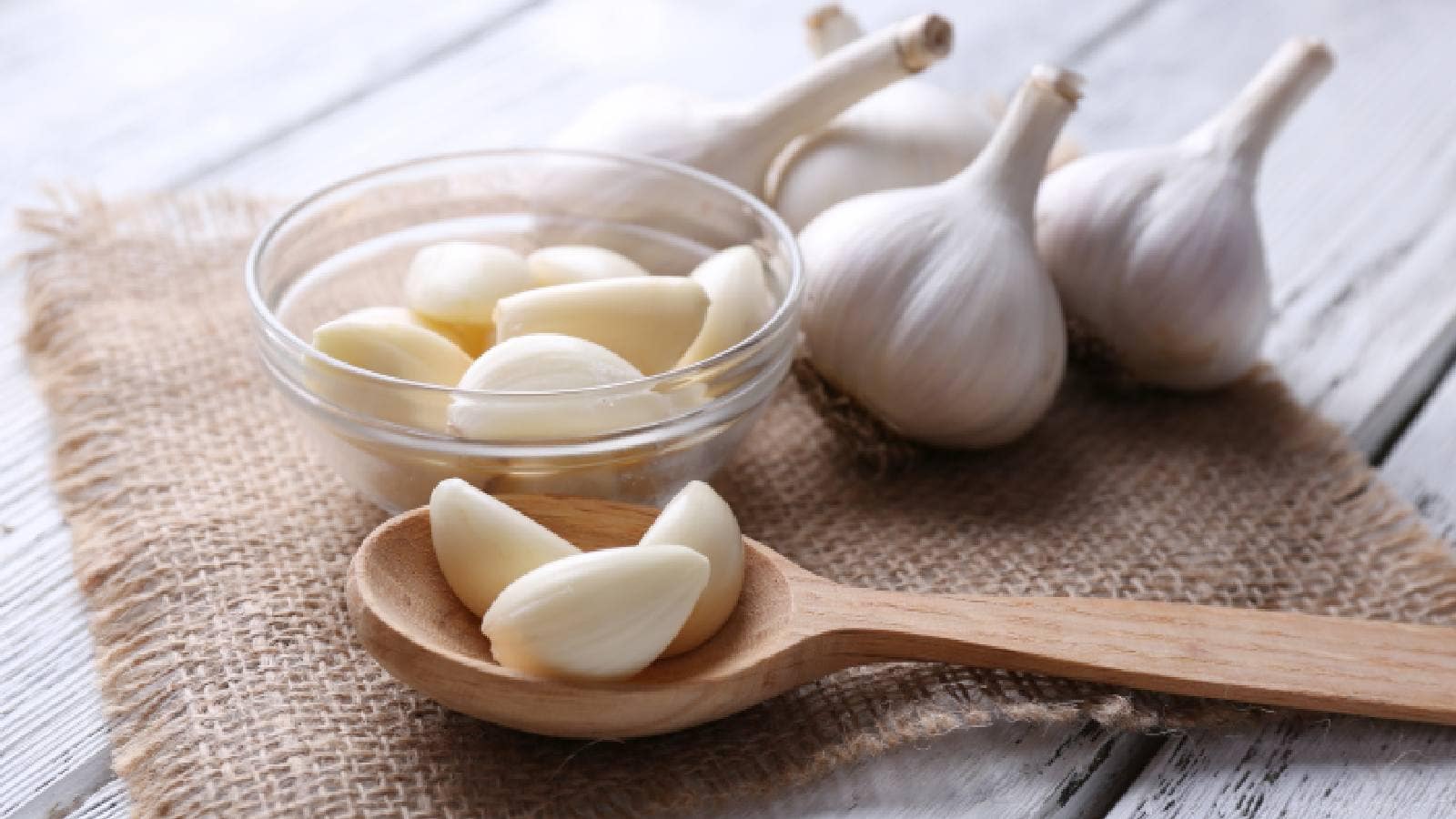 garlic ke fayde jaanen