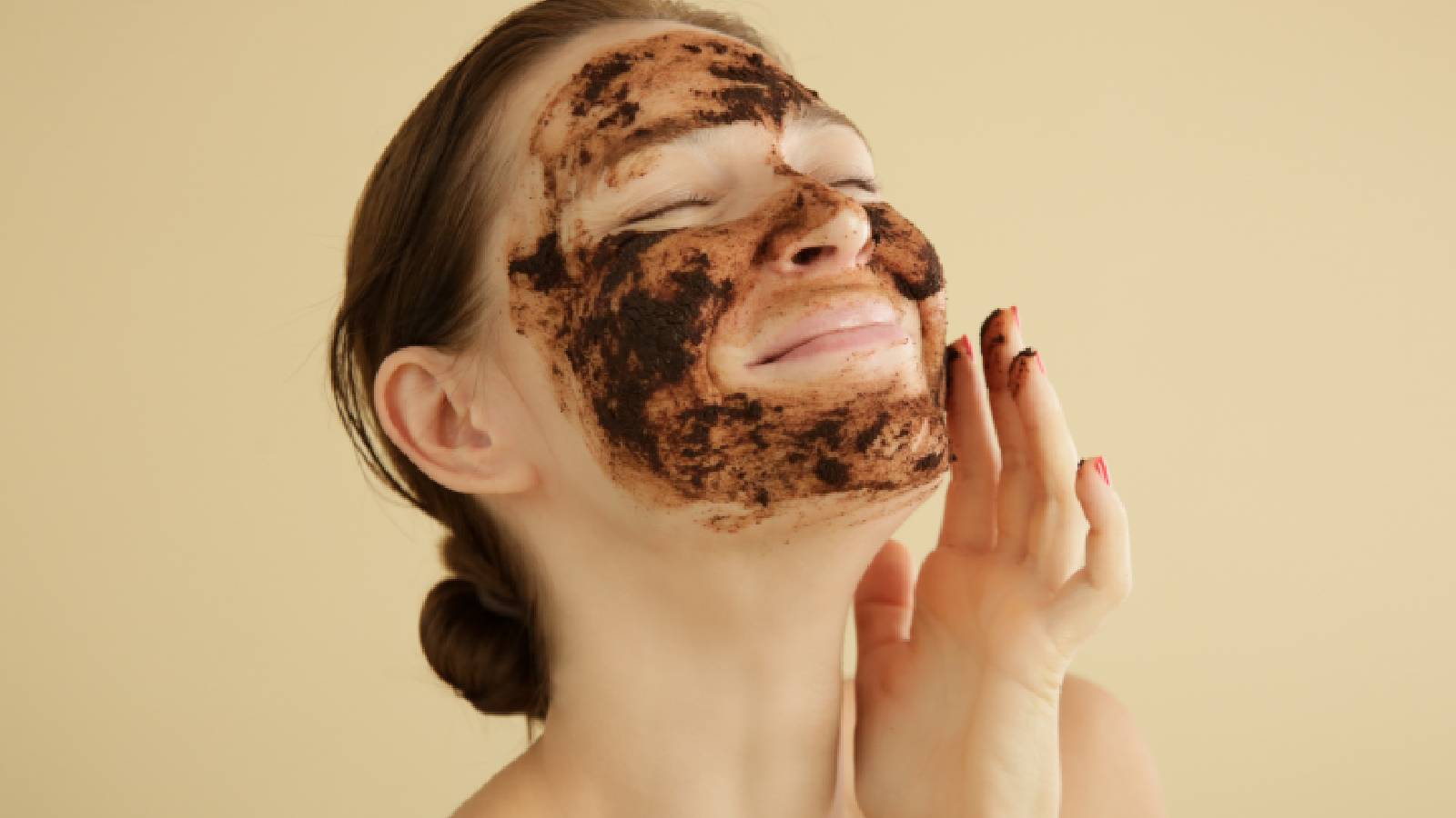 Coffee mask ke fayde