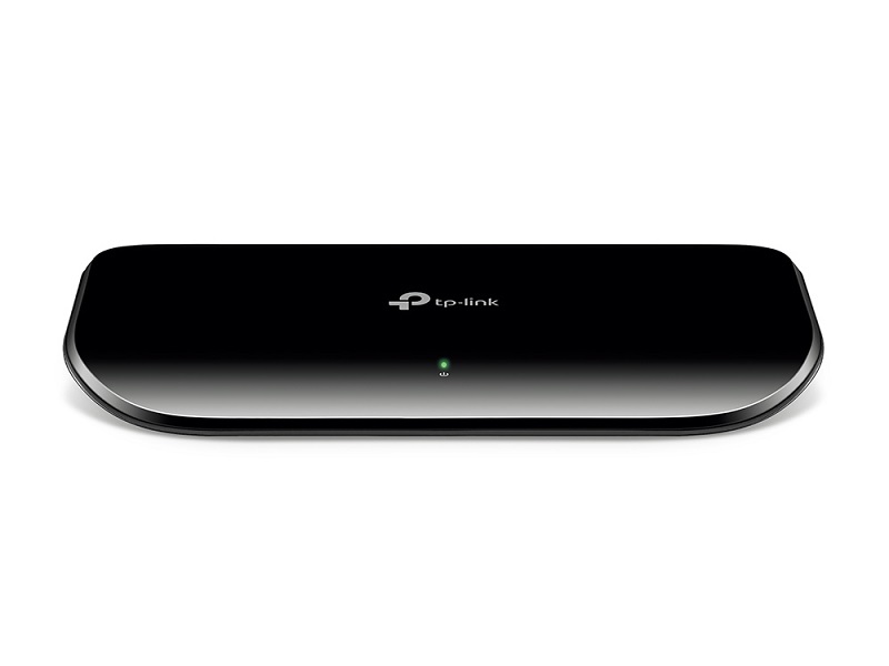 Switch: 8-Port Gigabit Desktop Switch Switch: 8-Port Gigabit Desktop Switch