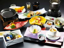 愛犬と一緒にお部屋でのんびり/客室かけ流し温泉/懐石料理お部屋出し