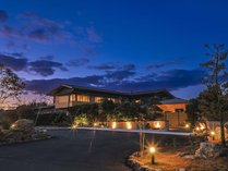 温泉掛け流しの宿 志摩別邸 夕景