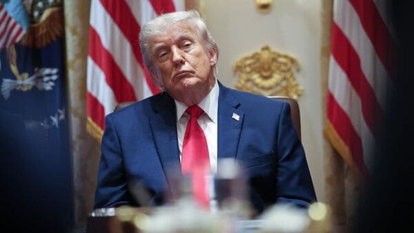 Iranian negotiators “want very much to make a deal,” President Donald Trump said at a public cabinet meeting in the White House on May 27. Iranian negotiators “want very much to make a deal,” President Donald Trump said at a public cabinet meeting in the White House on May 27.