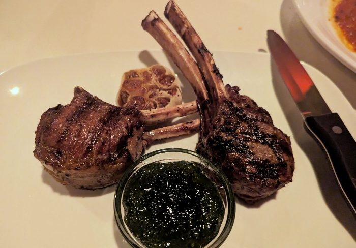 これが 95ドルのラムチョップ!