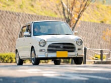 【後編】走りはまるでゴーカート⁉︎ 「ダイハツ ミラ ジーノ」は普段使いの相棒!【俺たちの“ノリモノ”語り!/Vol.25・DAIHATSU Mira GINO②】