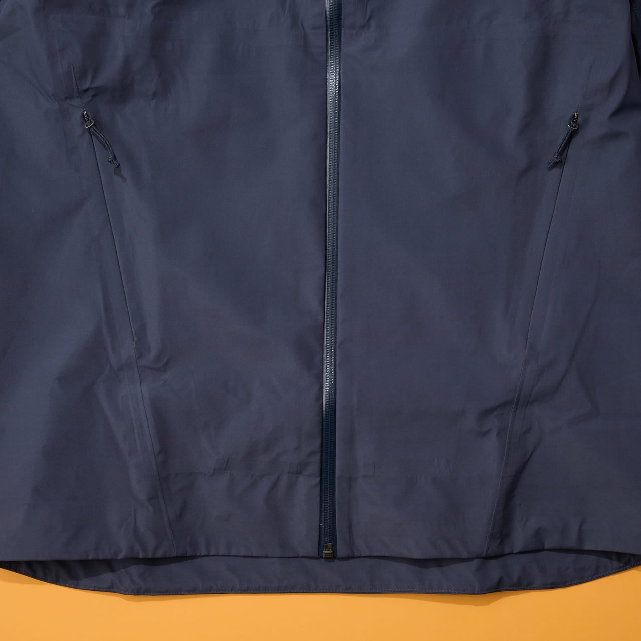 エディター愛用のパタゴニアの防水ジャケット メンズ・スレート・スカイ・ジャケット 止水ジップ