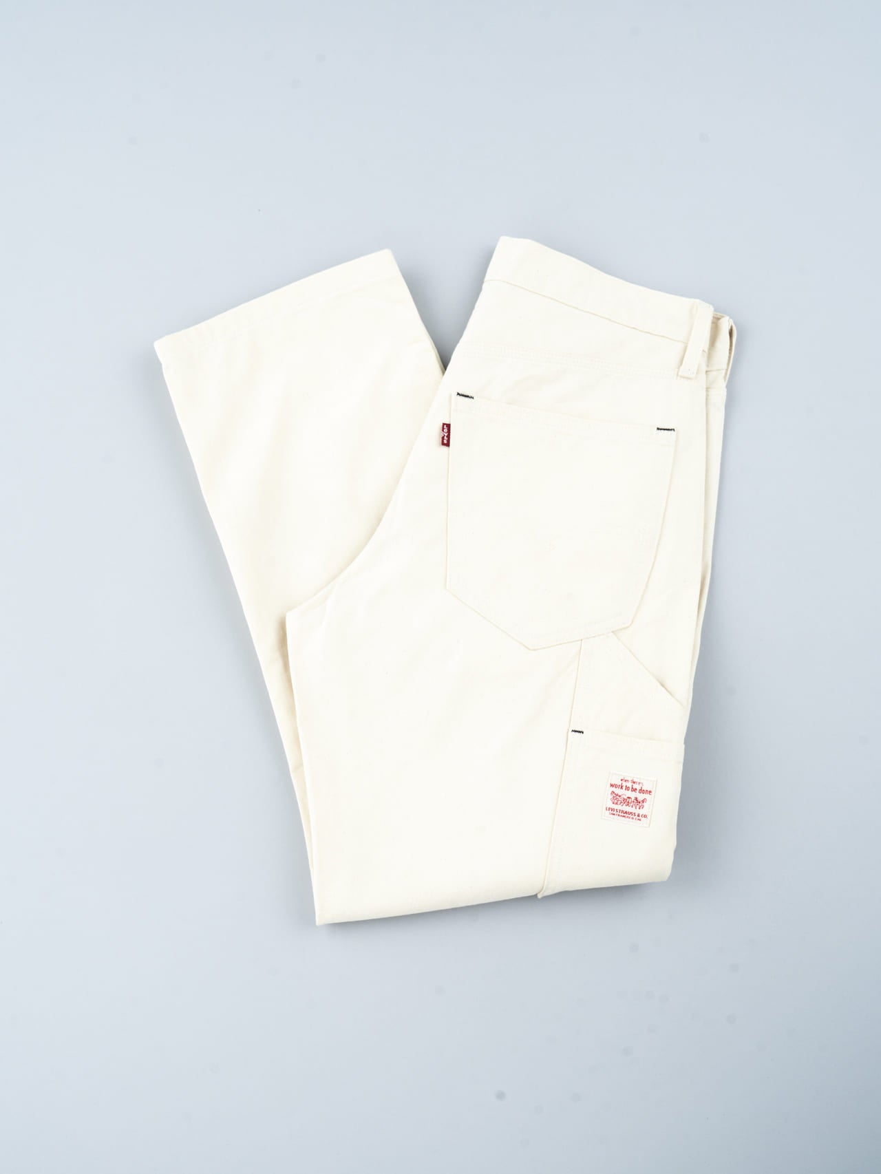 Levi’s®のジーンズ「WORKWEAR 568™ LOOSE STRAIGHT CARPENTER」たたみ