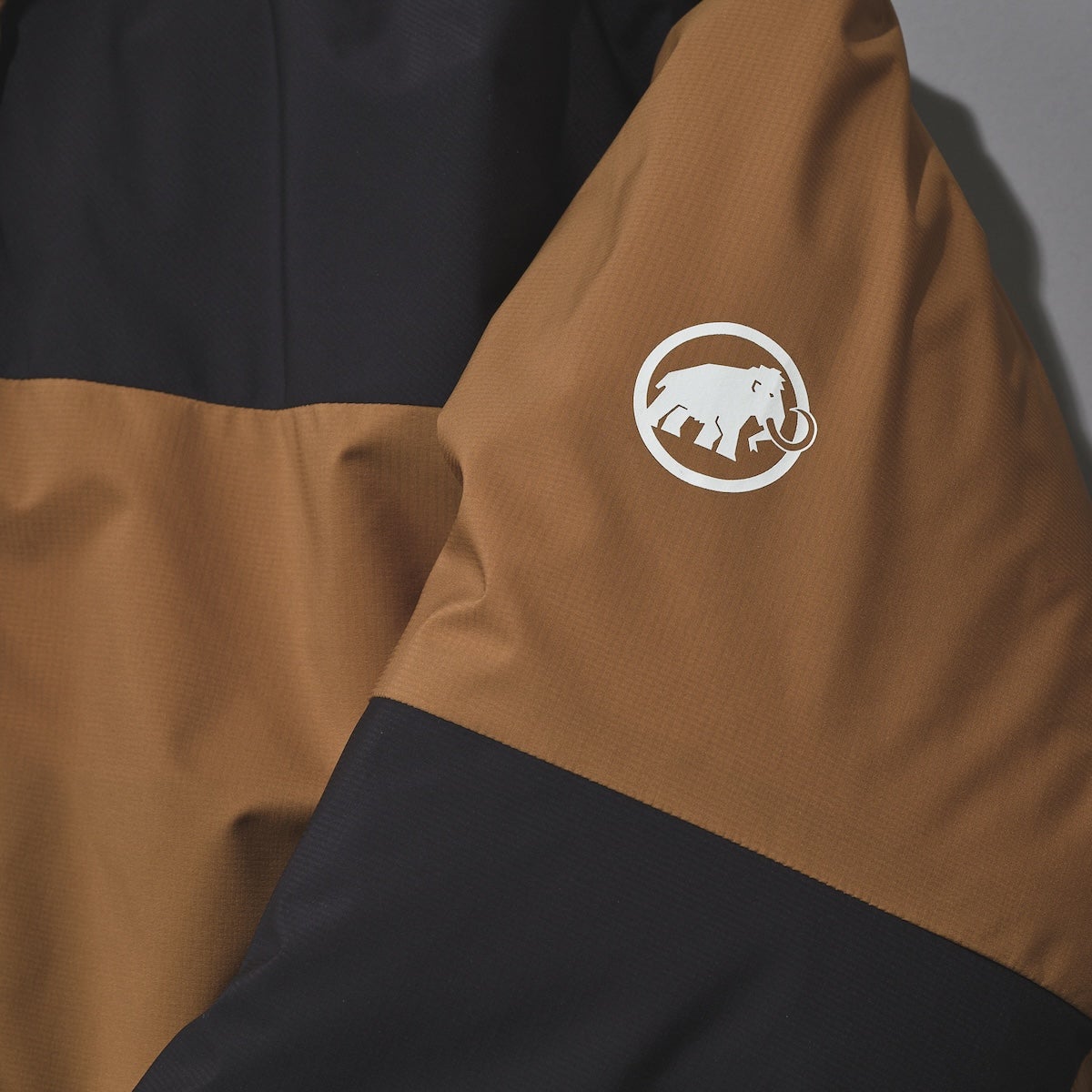 アイスフォール ソフトシェル サーモ フーデッド ジャケット アジアンフィット サイドロゴ