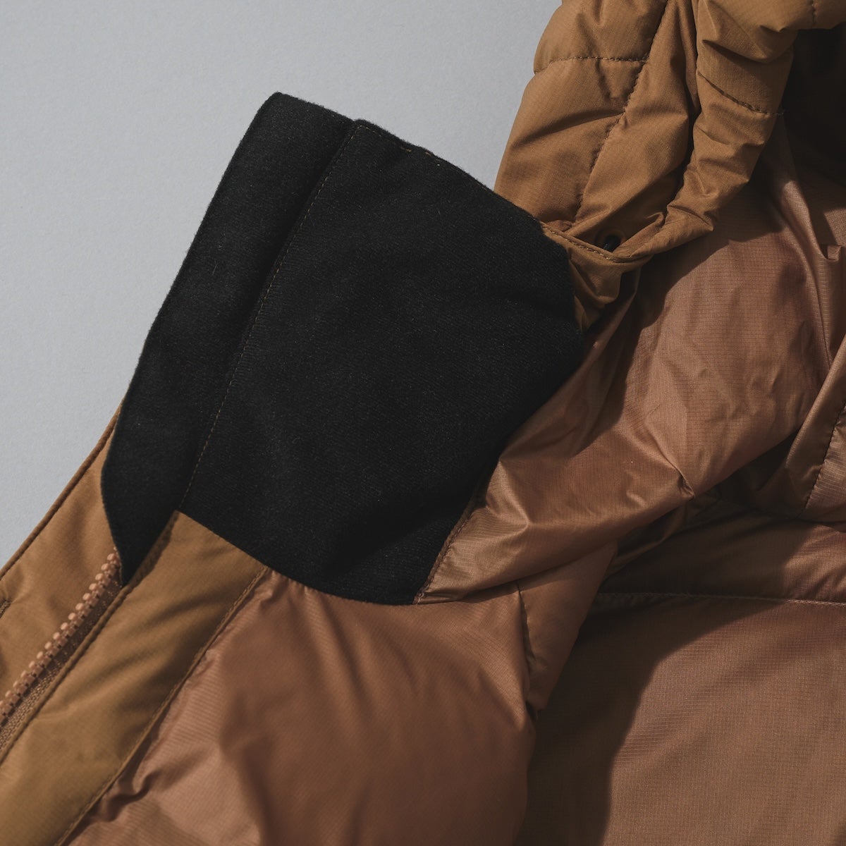 アイスフォール ソフトシェル サーモ フーデッド ジャケット アジアンフィット アーム部分