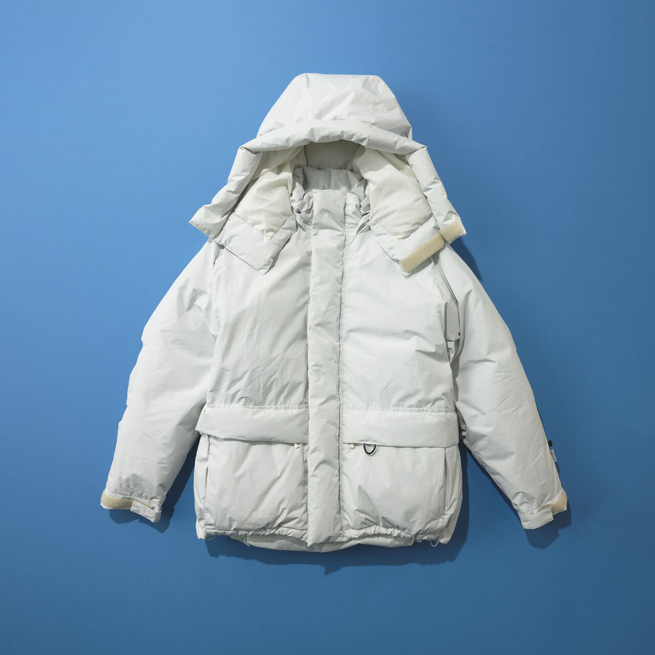 黒じゃないゴアテックス WINDSTOPPER® EXPEDITION DOWN JACKET 俯瞰