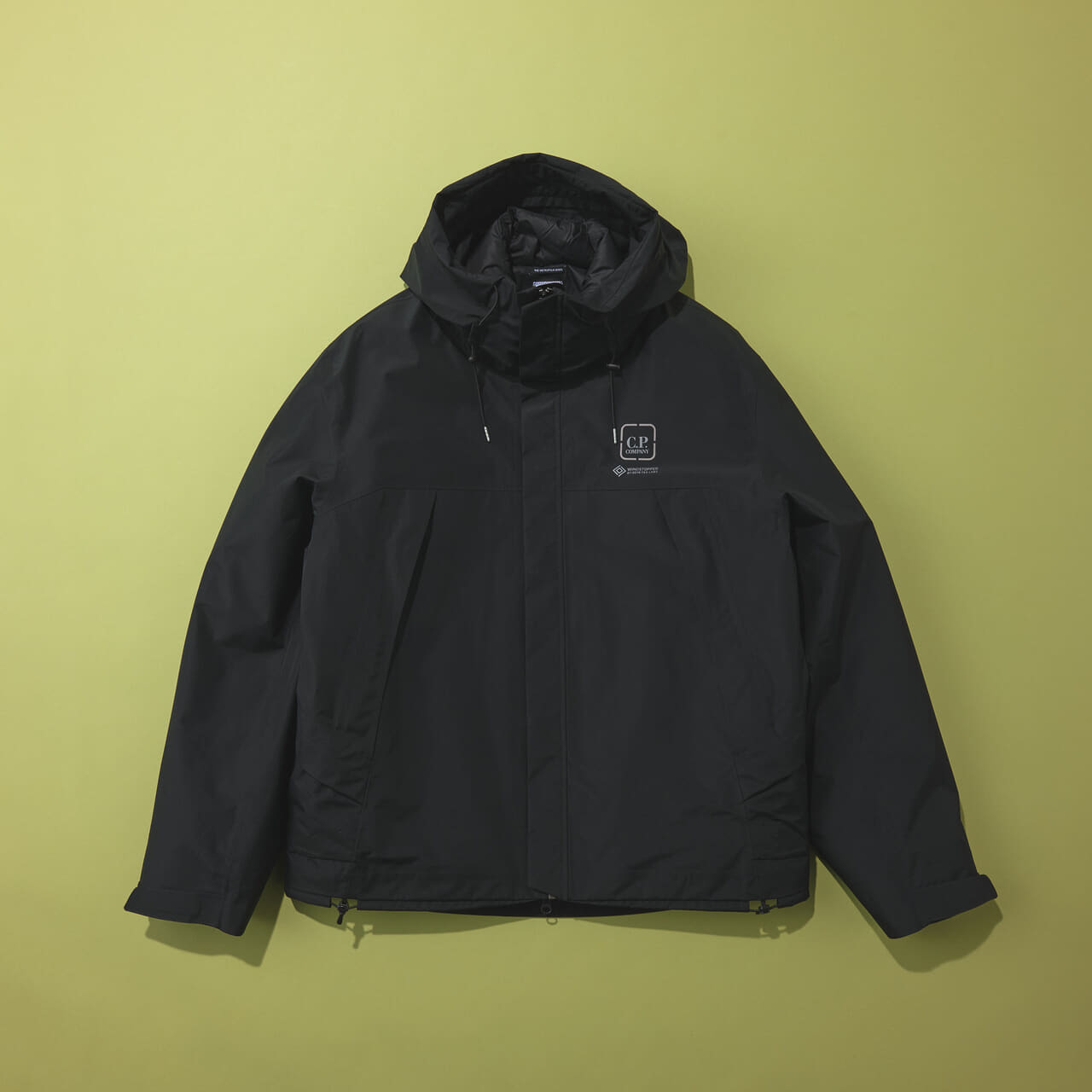 シーピーカンパニー Metropolis Series WINDSTOPPER® by GORE‑TEX LABS Hooded Jacket 黒 ゴアテックス ダウン