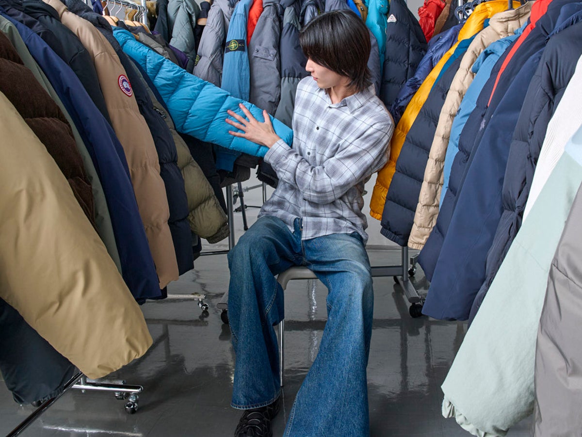 「最強ダウン」全117着を試着した服好きモデル