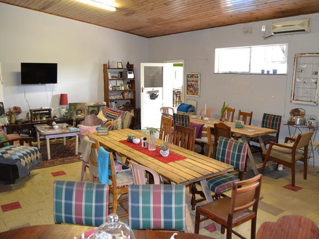 Suzie's Coffee Shop Accommodation