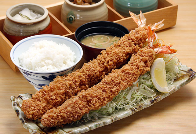 厚切りとんかつ よし平