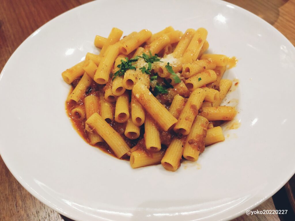 MUJI Diner ボロネーゼ リガトーニ